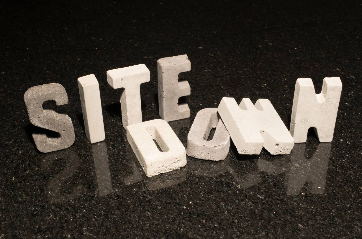 Mengapa Website Downtime Terjadi? Ciri, Jenis, dan Penyebabnya Terungkap!